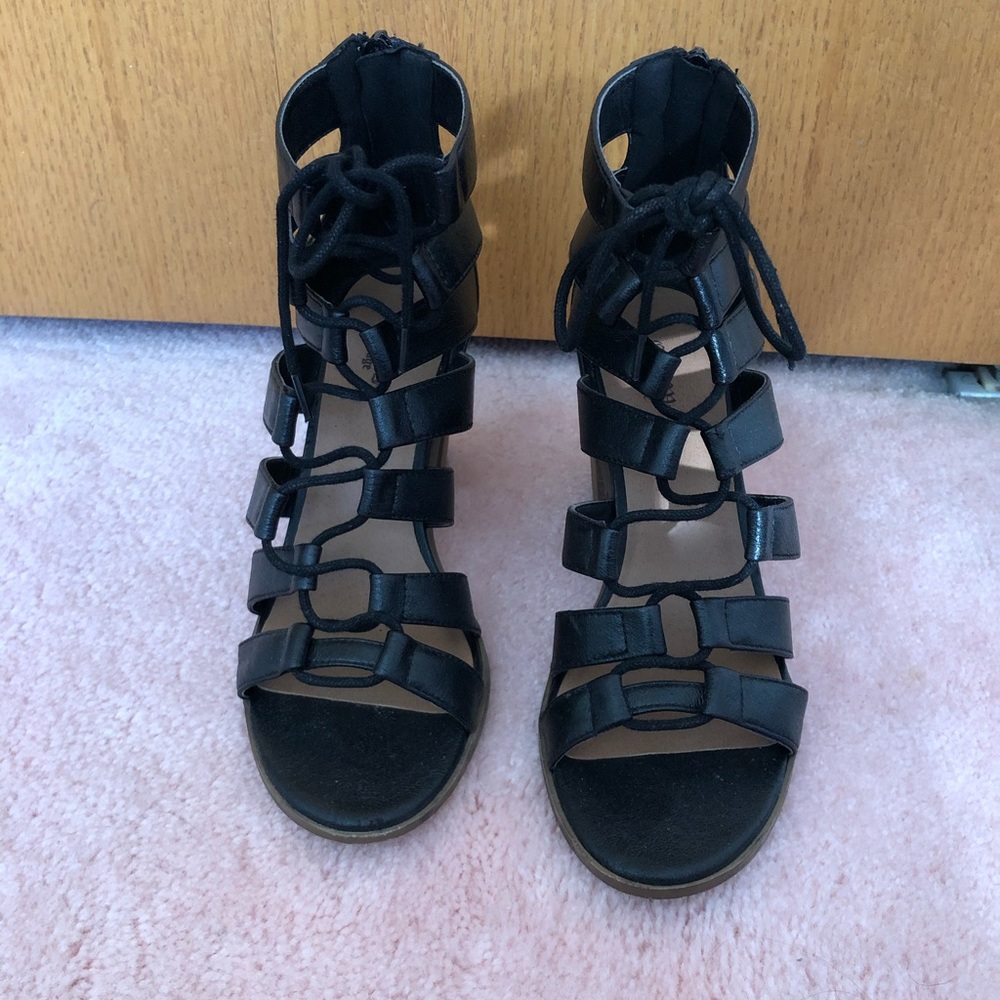 Black Booties - Picture 5 of 5